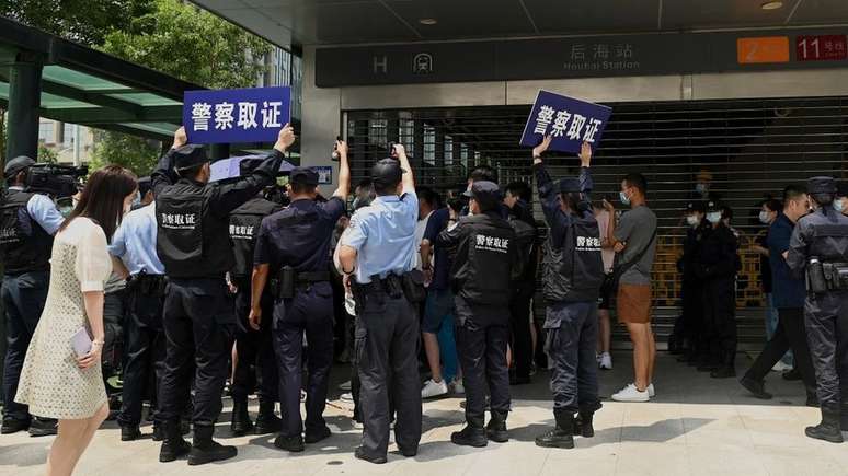 Nos &uacute;ltimos dias, pequenas manifesta&ccedil;&otilde;es ocorreram em v&aacute;rias cidades chinesas