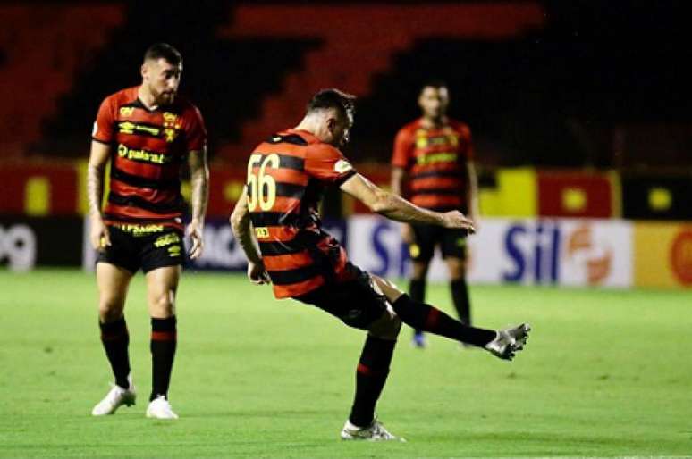 Sander anotou o único gol do Leão na Ilha do Retiro (Foto: Divulgação/Sport)