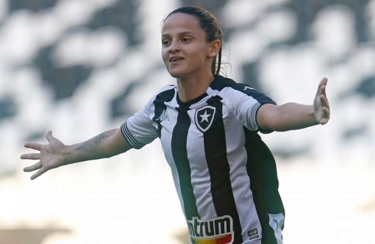 Kélen marcou quatro vezes na goleada do Botafogo (Vitor Silva/Botafogo)