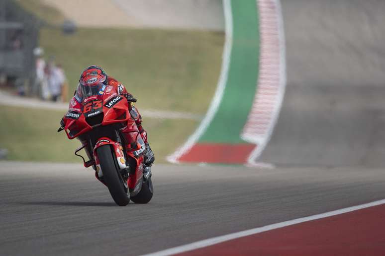 Bagnaia questiona corrida da MotoGP em Austin e avisa: Já estamos acima do  limite