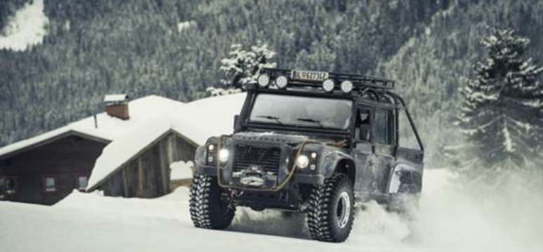 Land Rover Defender Big Foot (&ldquo;007 Contra Spectre&rdquo;)