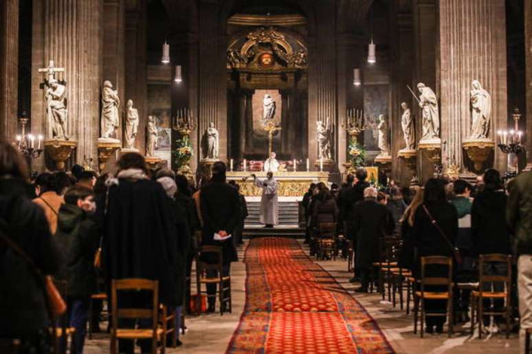 Comissão fez investigação sobre abusos sexuais e pedofilia dentro da Igreja Católica da França