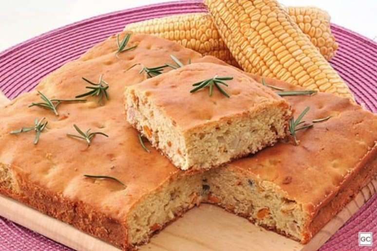 Guia da Cozinha - Torta-pão de milho fácil e deliciosa