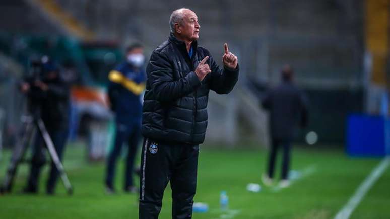 Felipão não encaixou o Grêmio diante do Sport (Foto: Lucas Uebel / Gremio)