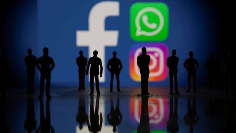 Os quatro aplicativos mais baixados na última década pertencem todos à empresa de Mark Zuckerberg: Facebook (1º lugar), Facebook Messenger (2º), WhatsApp (3º) e Instagram (4º)