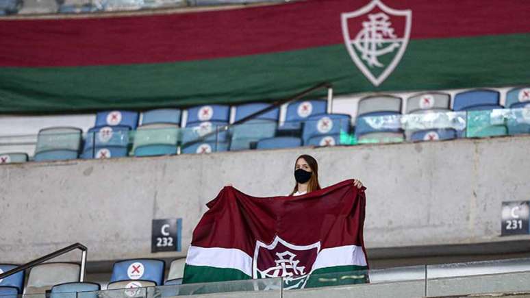 Torcida do Fluminense destacou emoção de voltar ao Maracanã (Foto: Lucas Merçon / Fluminense)