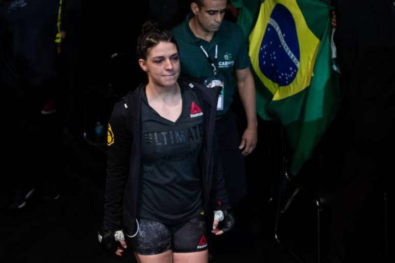 Mackenzie Dern enfrentaa gaúcha Marina Rodriguez em confronto da quinta contra a sexta colocadas no peso-palha (Foto: Getty Images / UFC)