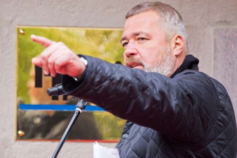 Jornalista russo Dmitry Muratov discursa em Moscou em 2013
07/10/2013 REUTERS/Evgeny Feldman