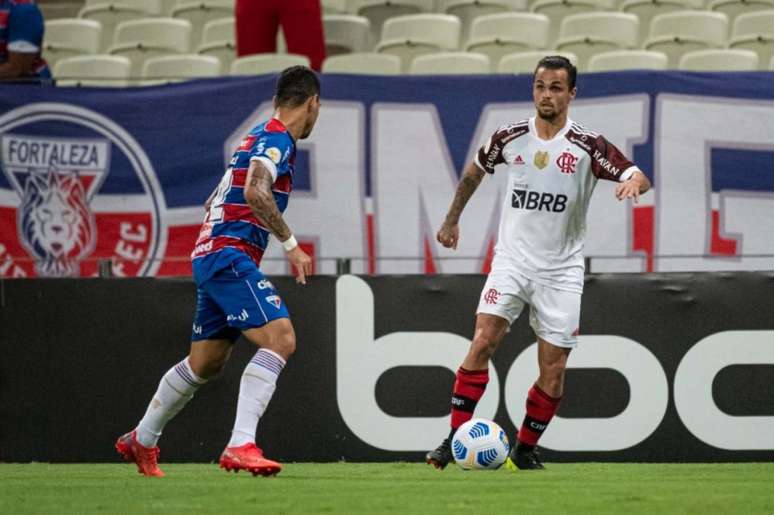 Michael, com dois gols, foi o artilheiro da noite no Castelão (Foto: Alexandre Vidal / Flamengo)