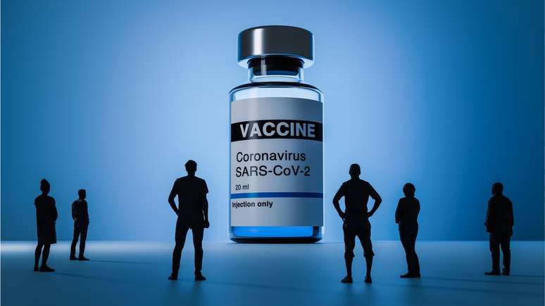 As pessoas vacinadas apresentam um risco muito menor de transmitir o coronavírus a outras pessoas