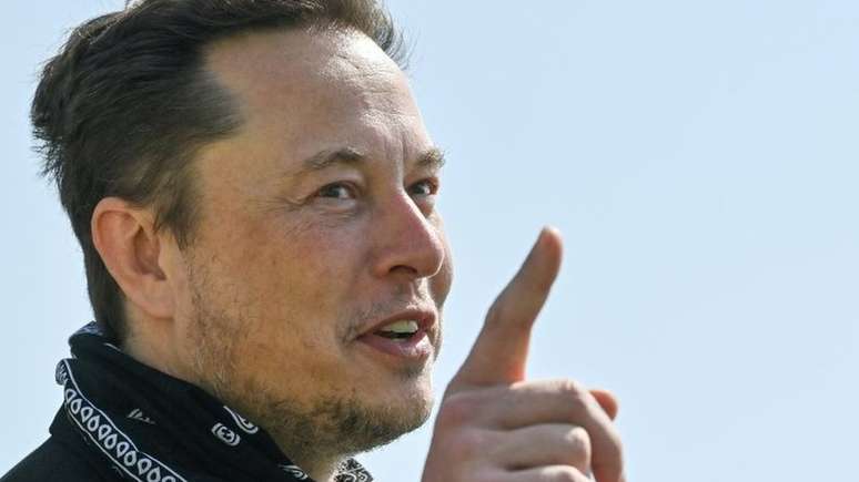 Elon Musk já afirmou considerar a IA 'potencialmente mais perigosa do que ogivas nucleares'