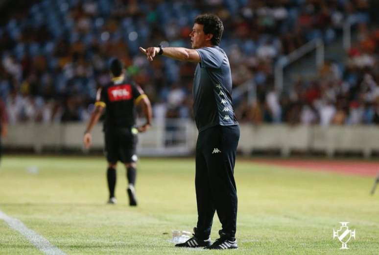 Fernando Diniz sofreu a sua primeira derrota como técnico do Vasco (Rafael Ribeiro/Vasco)