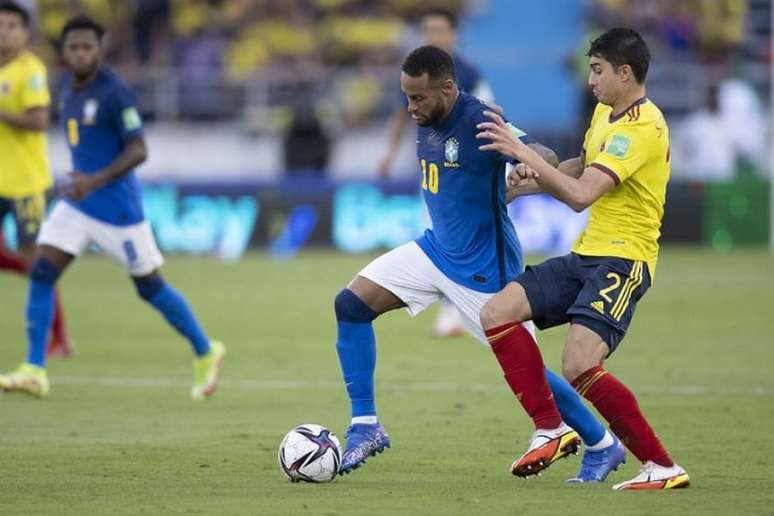 Neymar em ação pelo Brasil em partida contra a Colômbia (Foto: Lucas Figueiredo / CBF)