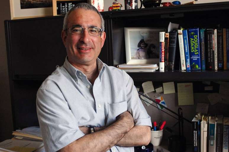 Joshua Angrist, um dos tr&ecirc;s vencedores do Nobel de Economia de 2021