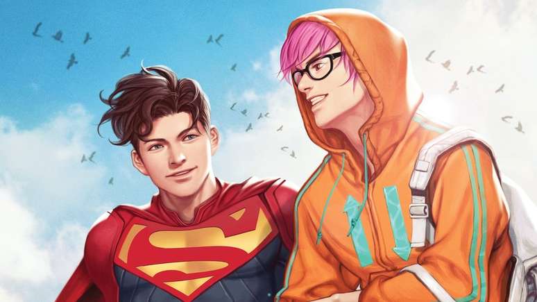 Em uma próxima edição dos quadrinhos, o Super-Homem se envolverá romanticamente com seu amigo, um repórter chamado Jay Nakamura