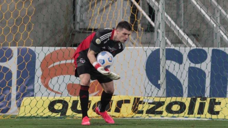 Volpi vem de boas partidas pelo São Paulo após fase ruim (Foto: Rubens Chiri / saopaulofc.net)