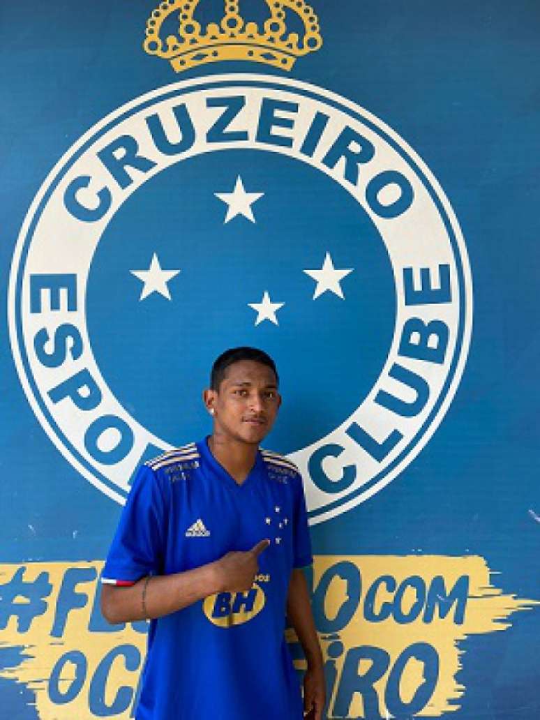 Gabriel "Fortaleza" veio do sul do Brasil para fechar com a Raposa-(Divulgação/Cruzeiro)
