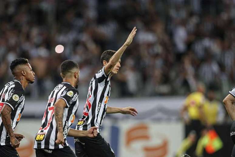 Nacho fez dois gols e deu uma assistência na partida, entrando no segundo tempo (Foto: Divulgação / Atlético-MG)