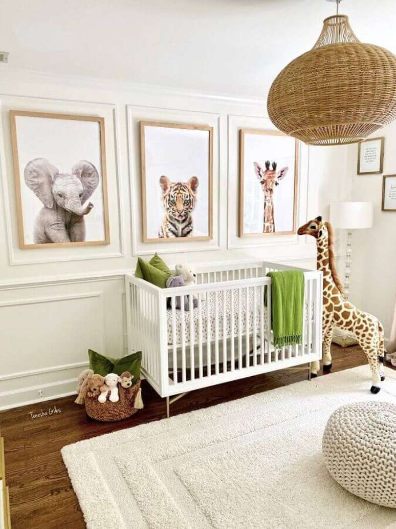 34. Luminária rústica para decoração de quarto de bebê unissex com tema safari – Foto: Tenesha Giles