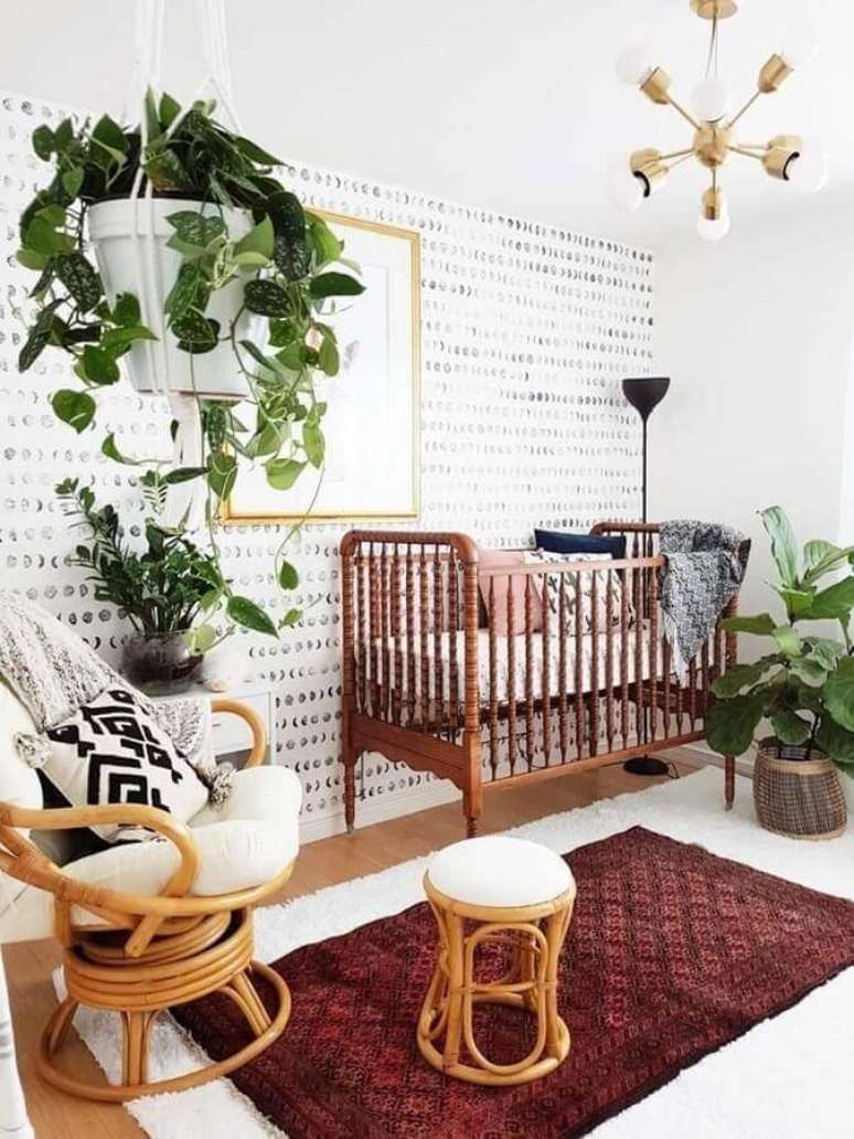 63. Vasos de plantas para decoração de quarto de bebê unissex simples – Foto: HomeDeco