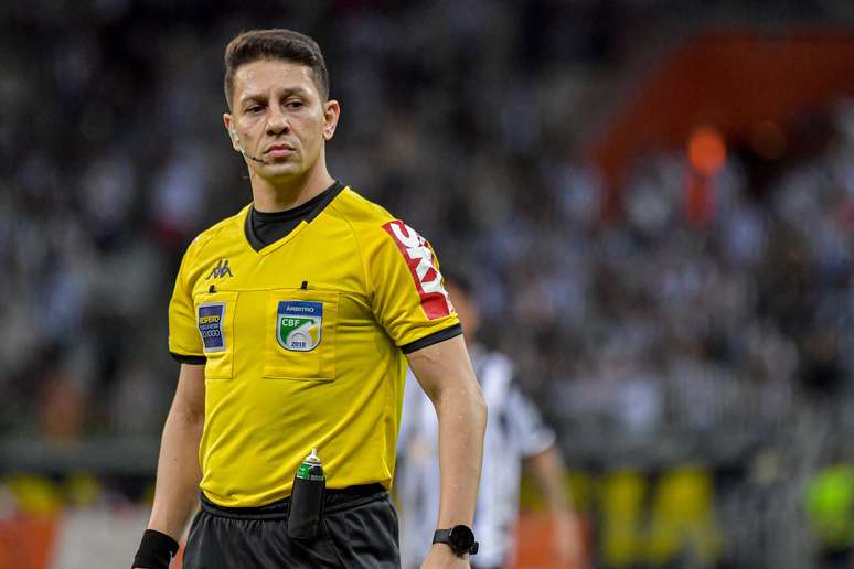  Paulo Roberto Alves Júnior,durante a partida entre Atlético-MG e Santos, válida pela 26º rodada do Campeonato Brasileiro Serie A