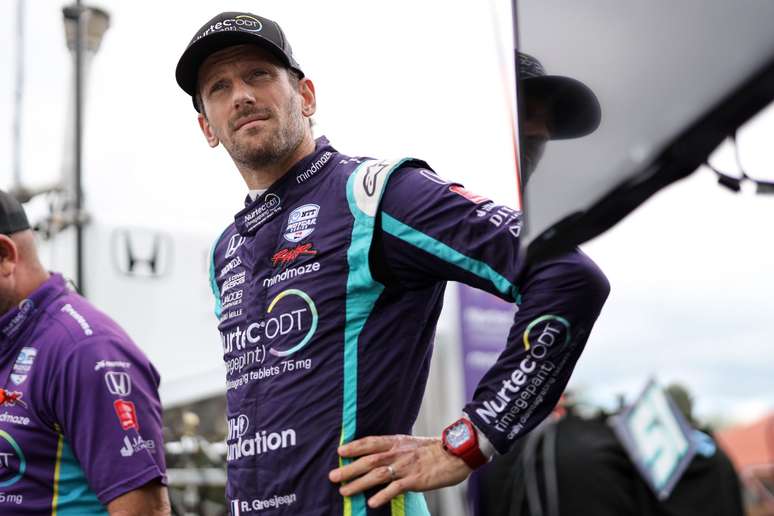 Romain Grosjean sofreu queimaduras nas m&atilde;os no acidente no Bahrein 