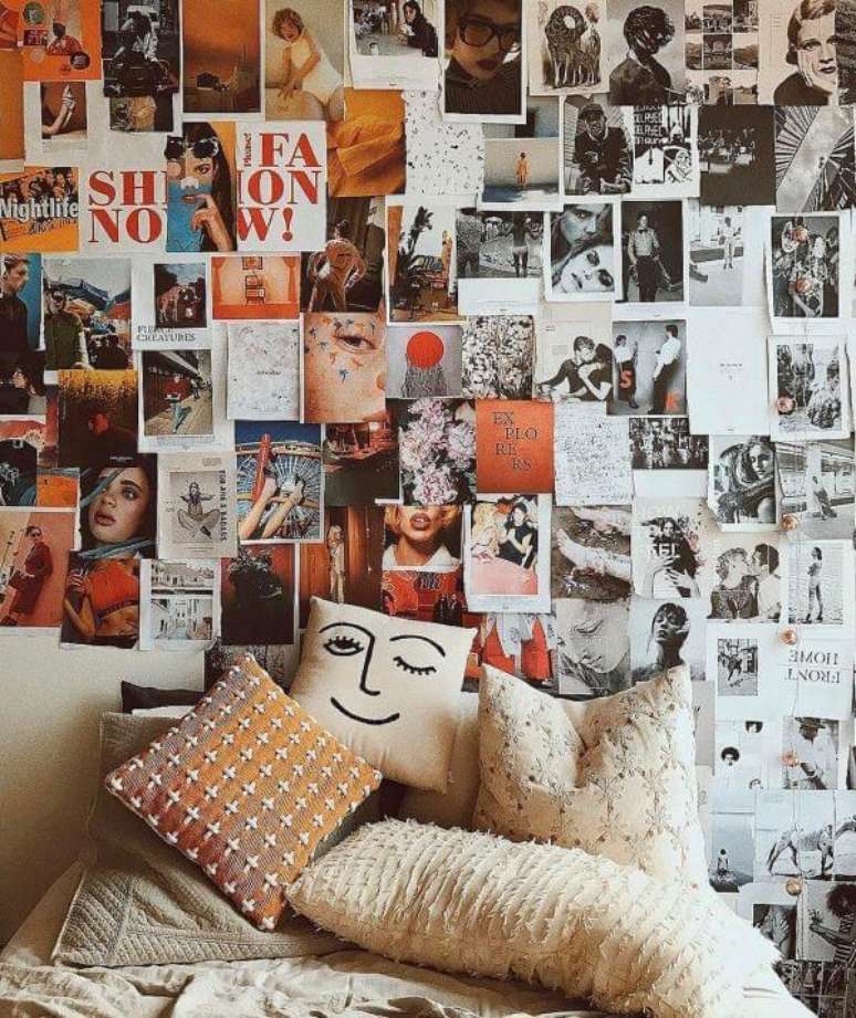 38. Quarto indie com fotos na parede e almofadas variadas na cama – Foto Decoredo