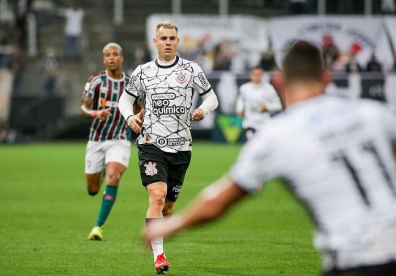 Róger Guedes não finalizou a gol durante o duelo com o Fluminense (Foto: Rodrigo Coca/Ag. Corinthians)