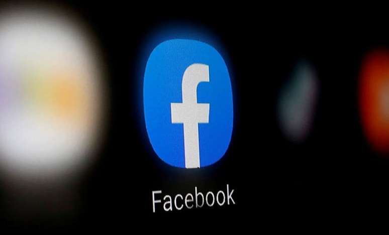 Logo de Facebook
REUTERS/Dado Ruvic/Illustration