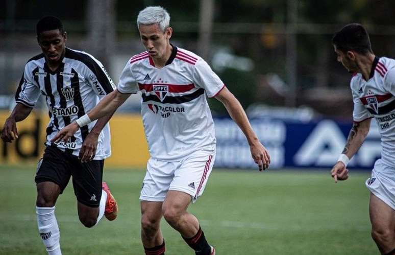 São Paulo bateu o Atlético-MG e está na final da Copa do Brasil sub-17 (Foto: Carlos Santana/Portal da Base Brasil)