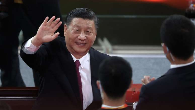 Xi Jinping promoveu a construção de infraestrutura chinesa no exterior, no âmbito de sua iniciativa da nova Rota da Seda