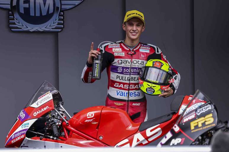 Sergio García ainda briga pelo título da Moto3 