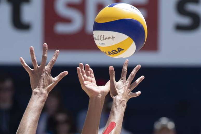 Vôlei italiano homenageará Mahjabin Hakimi, decapitada pelo Talibã