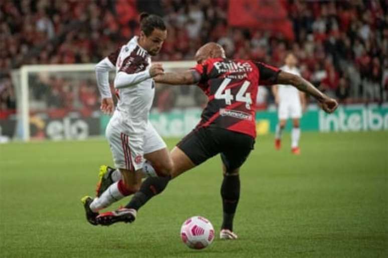 Empate em 2 a 2 entre Athletico Paranaense e Flamengo bateu os 28 pontos de audiência na TV Globo (Foto: Alexandre Vidal / Flamengo)