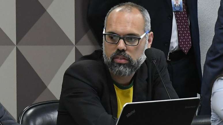 Allan dos Santos em foto de 2019; decisão do ministro do STF Alexandre de Moraes determinou que o blogueiro entrasse na lista de procurados da Interpol