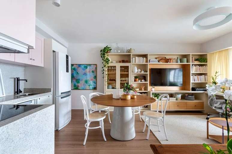 39. Modelos de cadeiras para mesa de jantar para decora&ccedil;&atilde;o de casa conceito aberto &ndash; Foto: Todos Arquitetura