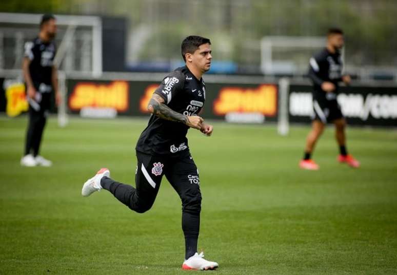 Fagner celebrou a semana cheia para treinamentos e recuperação do elenco (Foto: Rodrigo Coca/Ag. Corinthians)