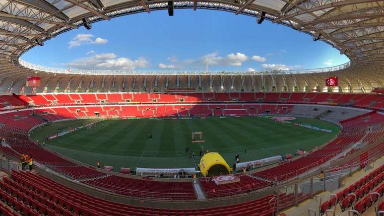 Internacional e Corinthians se enfrentam no Beira-Rio, neste domingo (Foto: Divulgação)