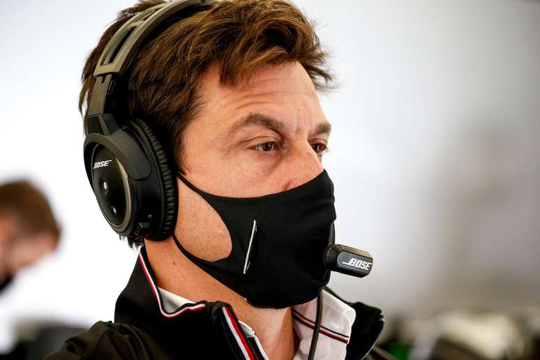 Toto Wolff admitiu: Mercedes pode forçar nova punição a Hamilton 