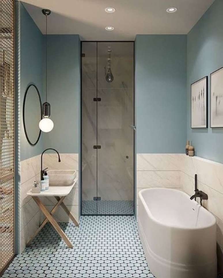 20. Decoração de banheiro retro na cor azul e mármore – Foto Deavita