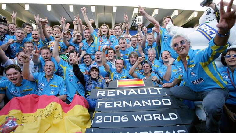 No dia 22 de outubro de 2006, Fernando Alonso se tornou bicampeão mundial de F1 