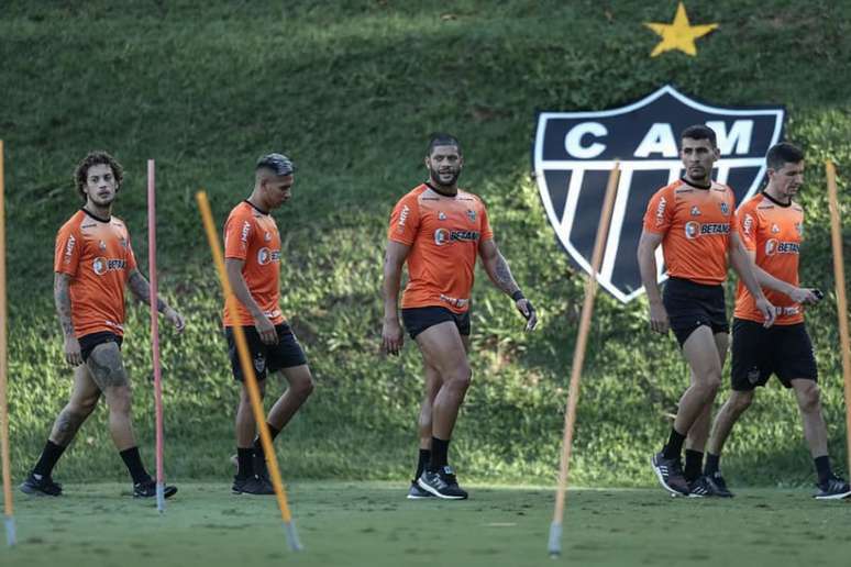 Hulk trabalhou com o grupo e pode estar no time que encara o Cuiabá (Foto: Pedro Souza / Atlético-MG)