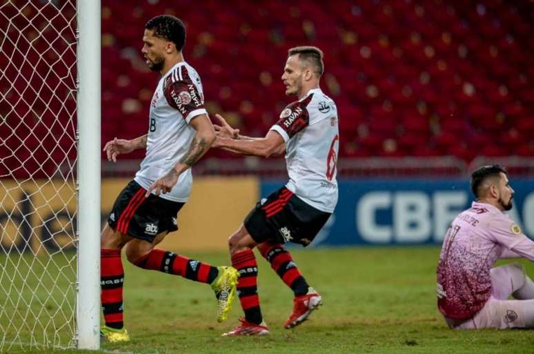 Renê marcou o único gol do Flamengo na derrota por 3 a 1 para o Fluminense (Foto: Marcelo Cortes / Flamengo)