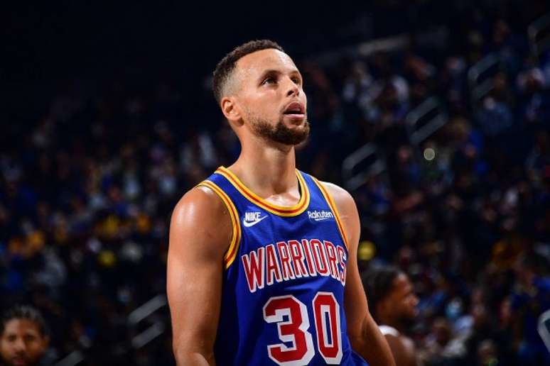 Steph Curry é um dos astros da NBA em 2021 (Adam Pantozzi/AFP)