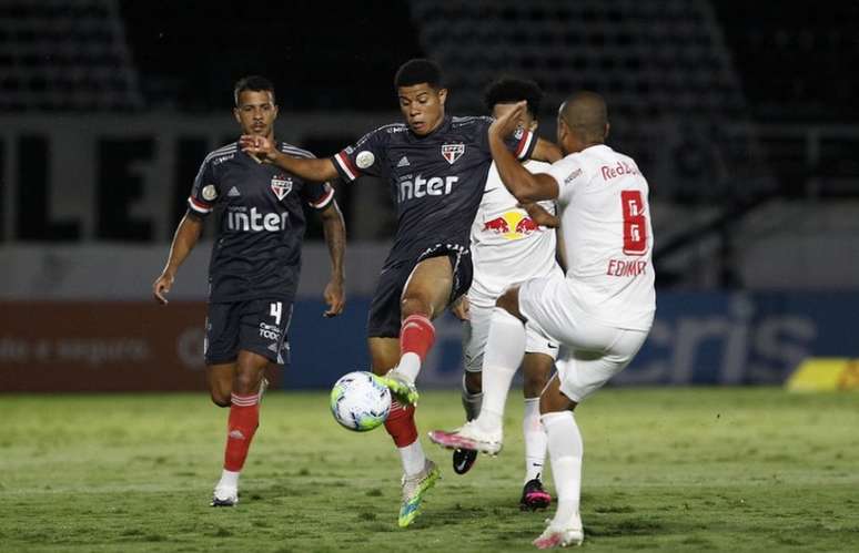 Jogo entre São Paulo e Red Bull Bragantino marcou derrocada do Tricolor no Brasileirão de 2020 (Foto:Rubens Chiri)