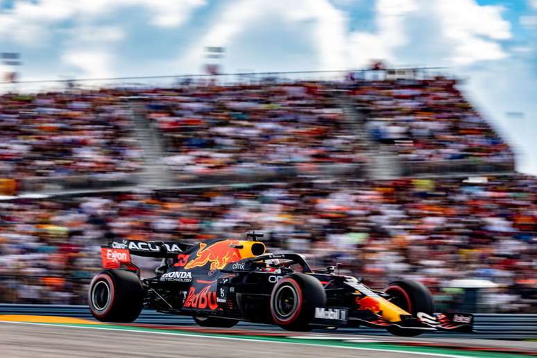 Verstappen e seu Red Bull no Circuito das Am&eacute;ricas - 