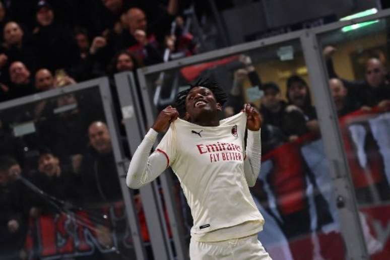 Milan conquistou grande vitória contra o Bologna no último final de semana (Foto: MARCO BERTORELLO / AFP)