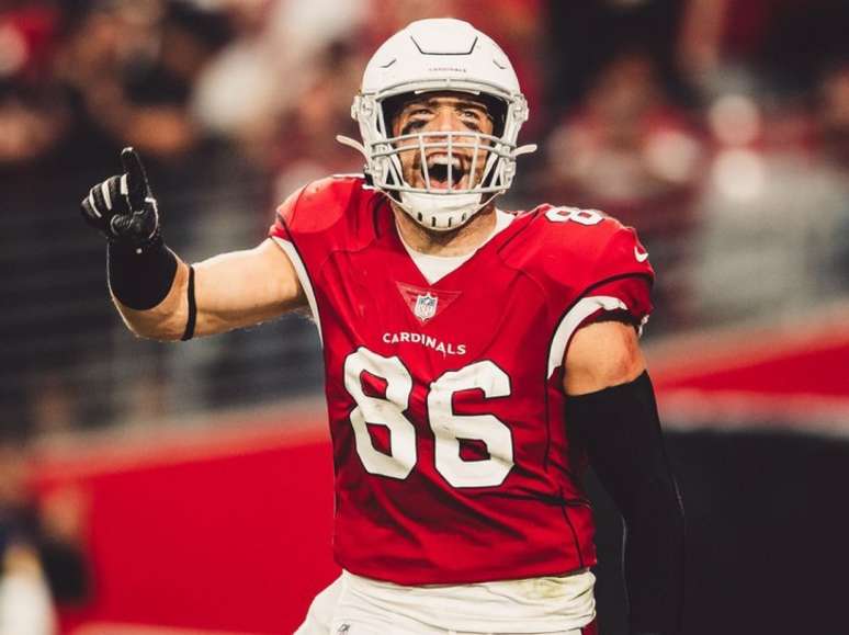 Novo reforço do Arizona Cardinals, Zach Ertz já chegou fazendo TD (Reprodução / Arizona Cardinals / Twitter)