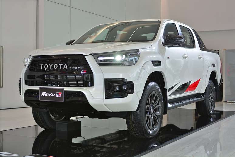 Toyota Hilux GR-Sport