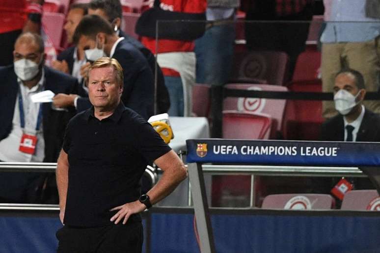 Koeman não é mais treinador do Barcelona (Foto: PATRICIA DE MELO MOREIRA / AFP)